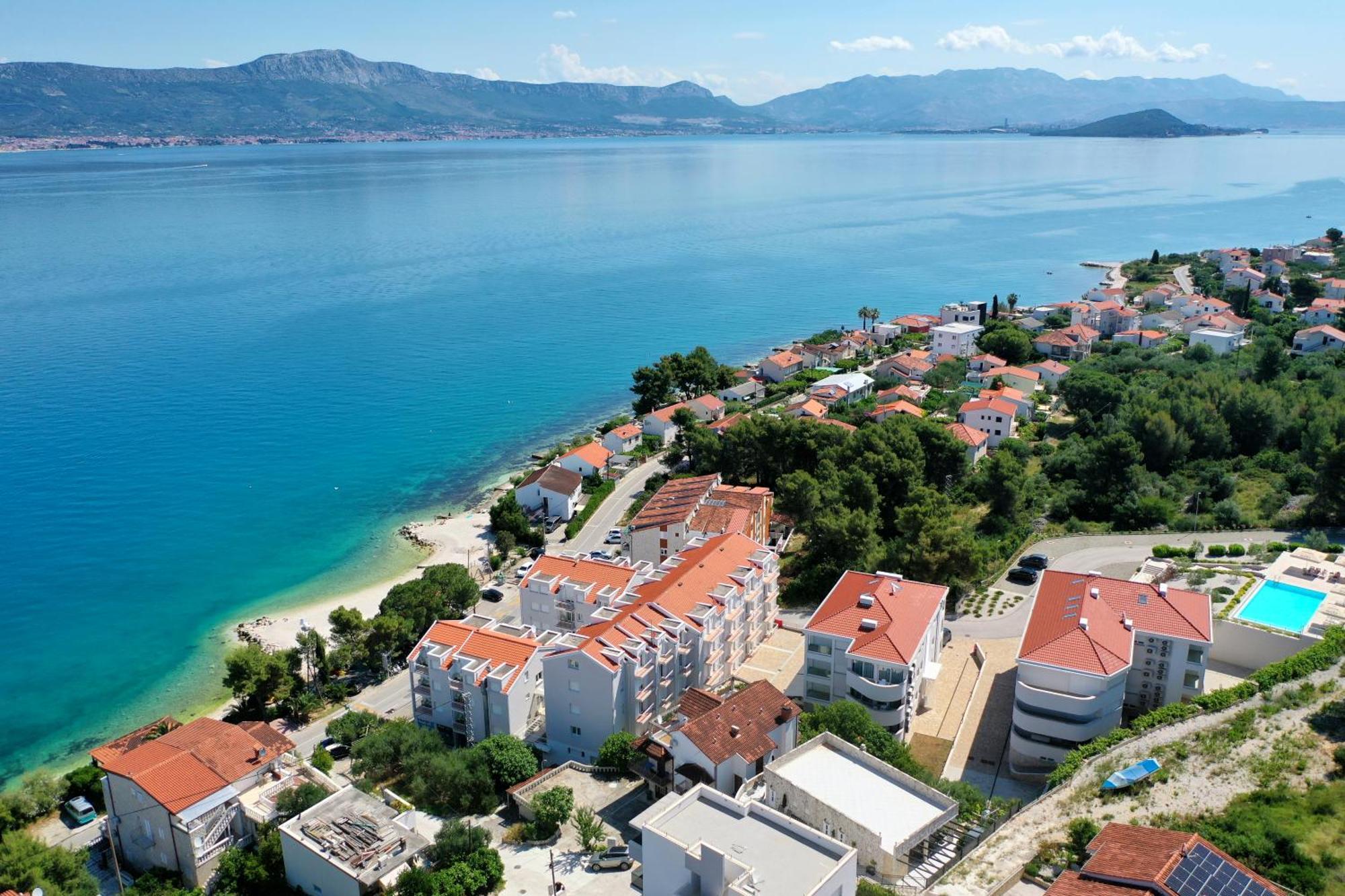 Malo More Resort Arbanija Dış mekan fotoğraf