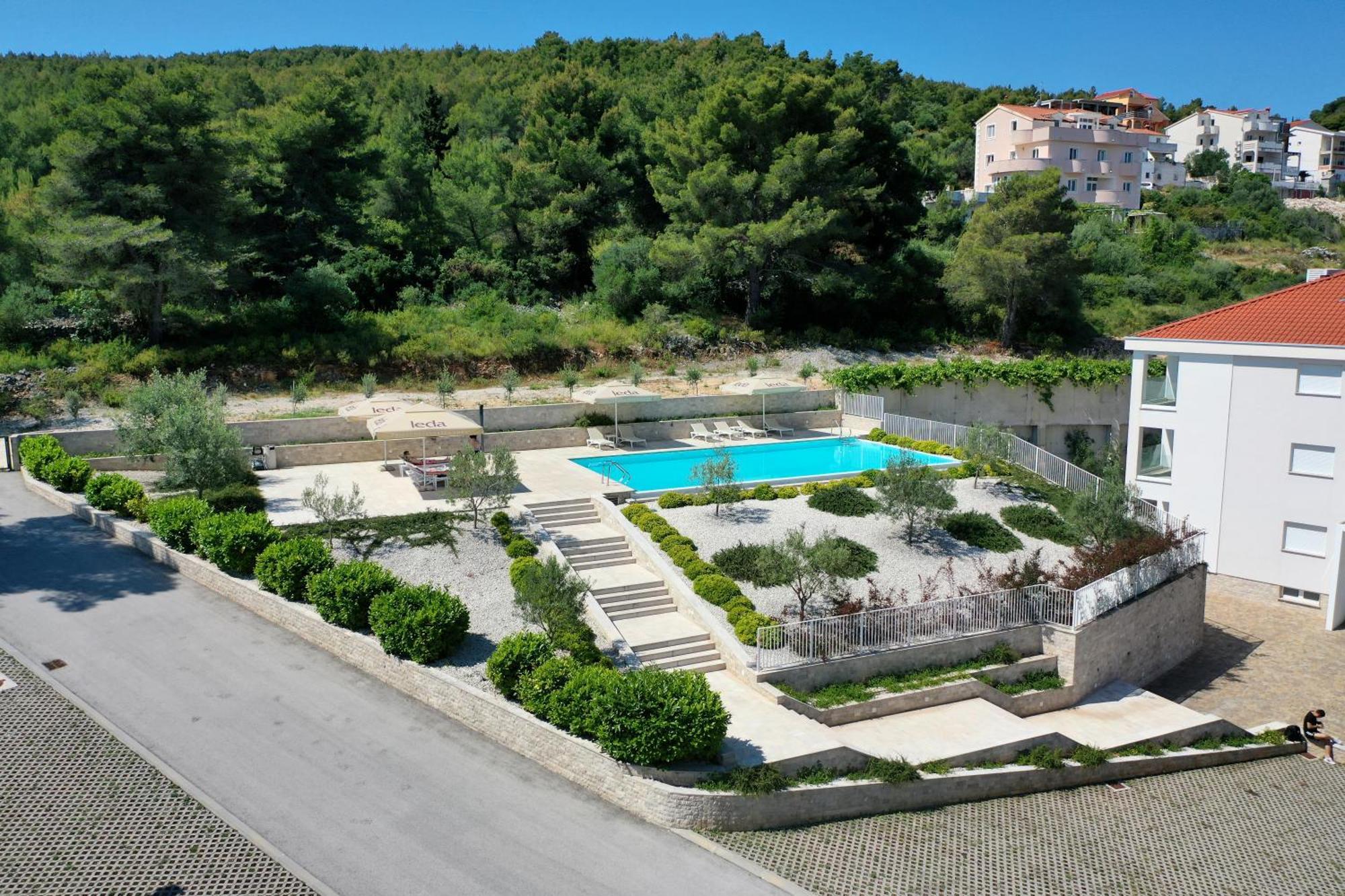 Malo More Resort Arbanija Dış mekan fotoğraf